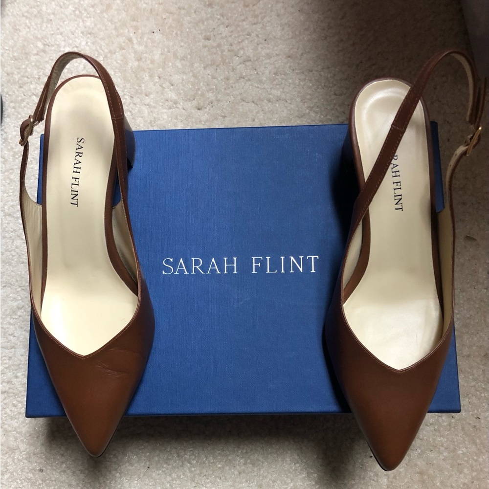 Sarah Flint Emma Sling
